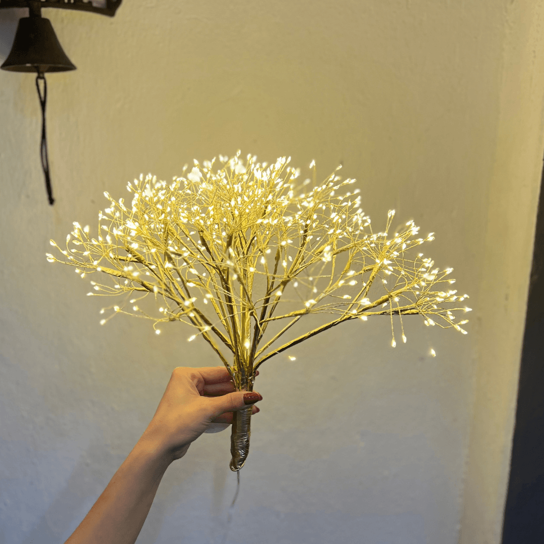 Buque Decorativo com 600 LEDs Luz Quente Dourada – 45cm