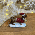 Cachorro Dachshund Decorativo com Roupa de Noel – 12cm