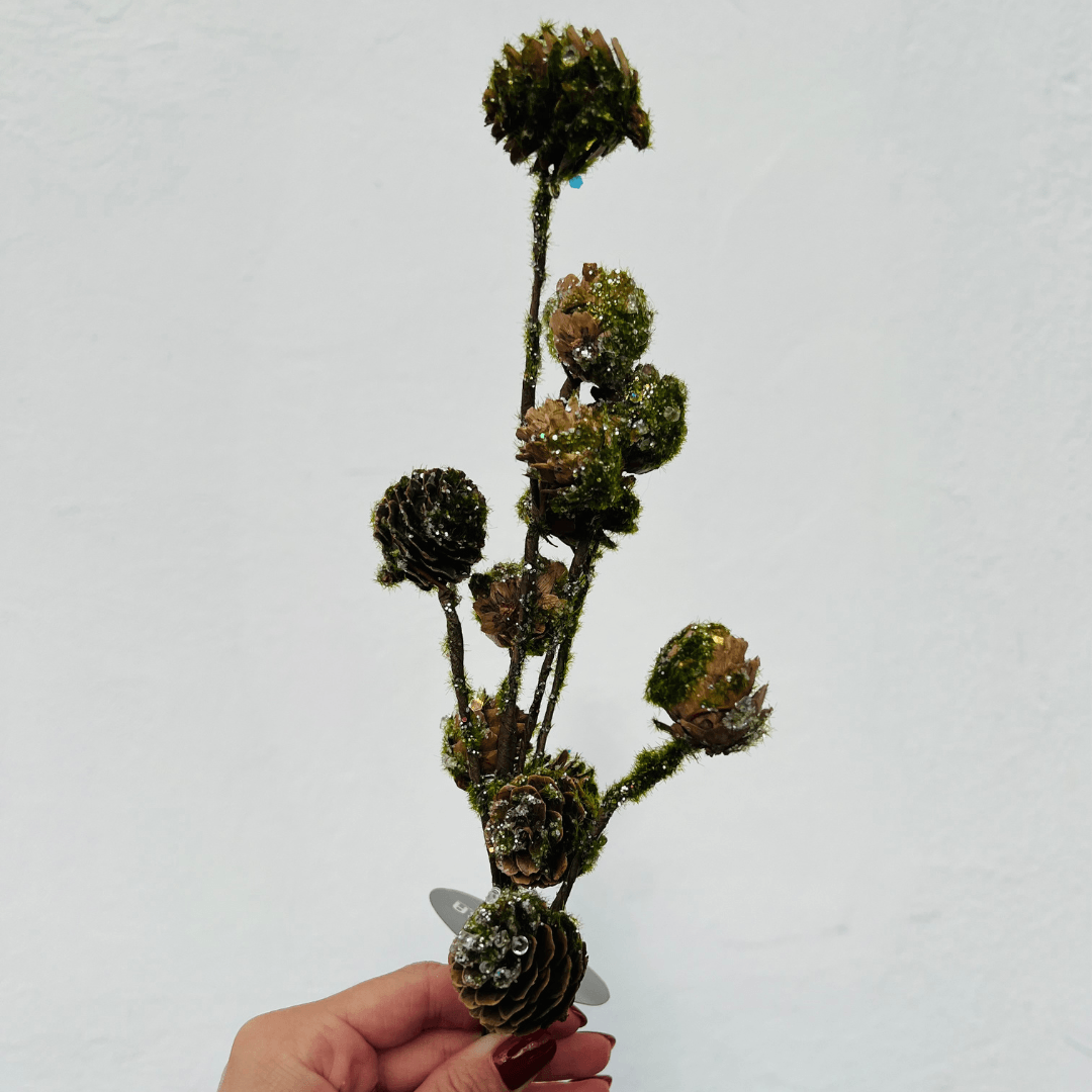 Haste Detalhada com Pinhas – 48,9cm