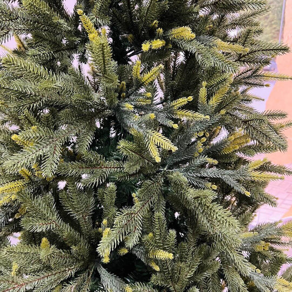 Árvore de Natal Roma 210cm – 1264 Galhos com Folhas em Silicone
