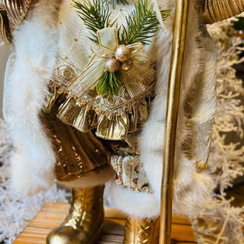 Papai Noel Decorativo com Manga Bufante e Cajado  – 61cm